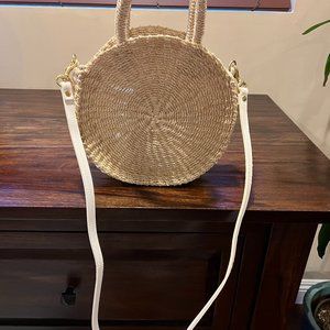 Clare V. Moyen Alice